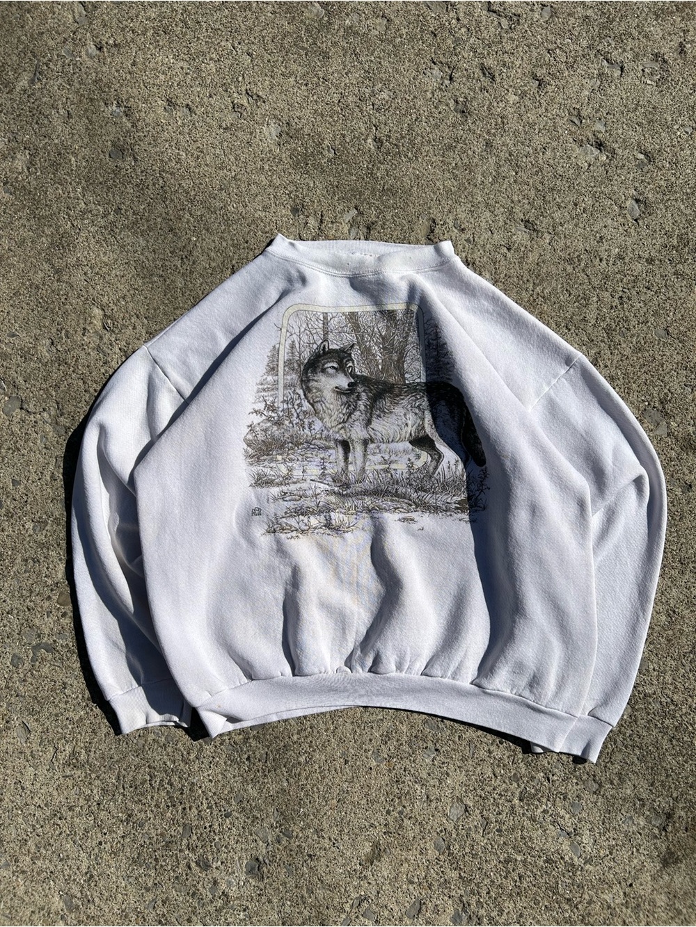 90’s vintage White Wolf Graphic Crewneck Sweatshirt - Men's
